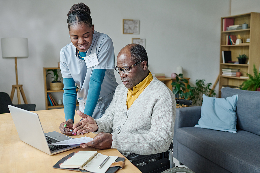 A New Year Check-In: Supporting Aging Parents After the Holidays