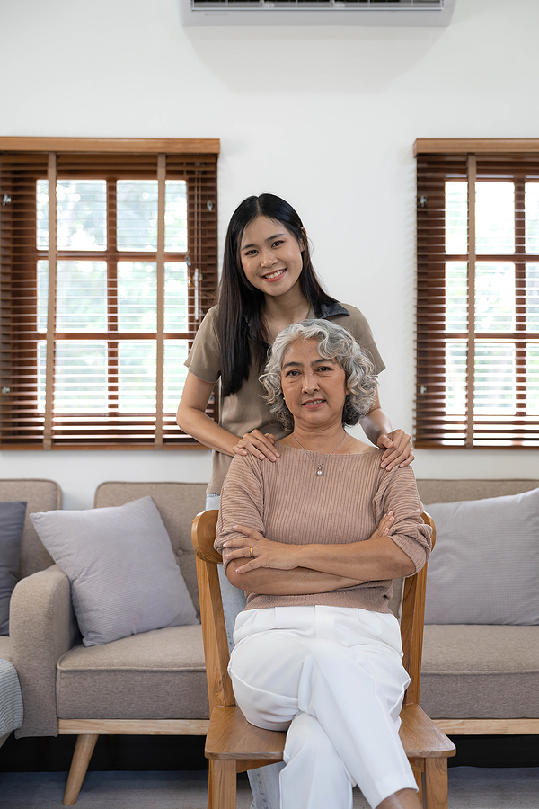 Signs Your Aging Parent May No Longer Be Safe Living Alone