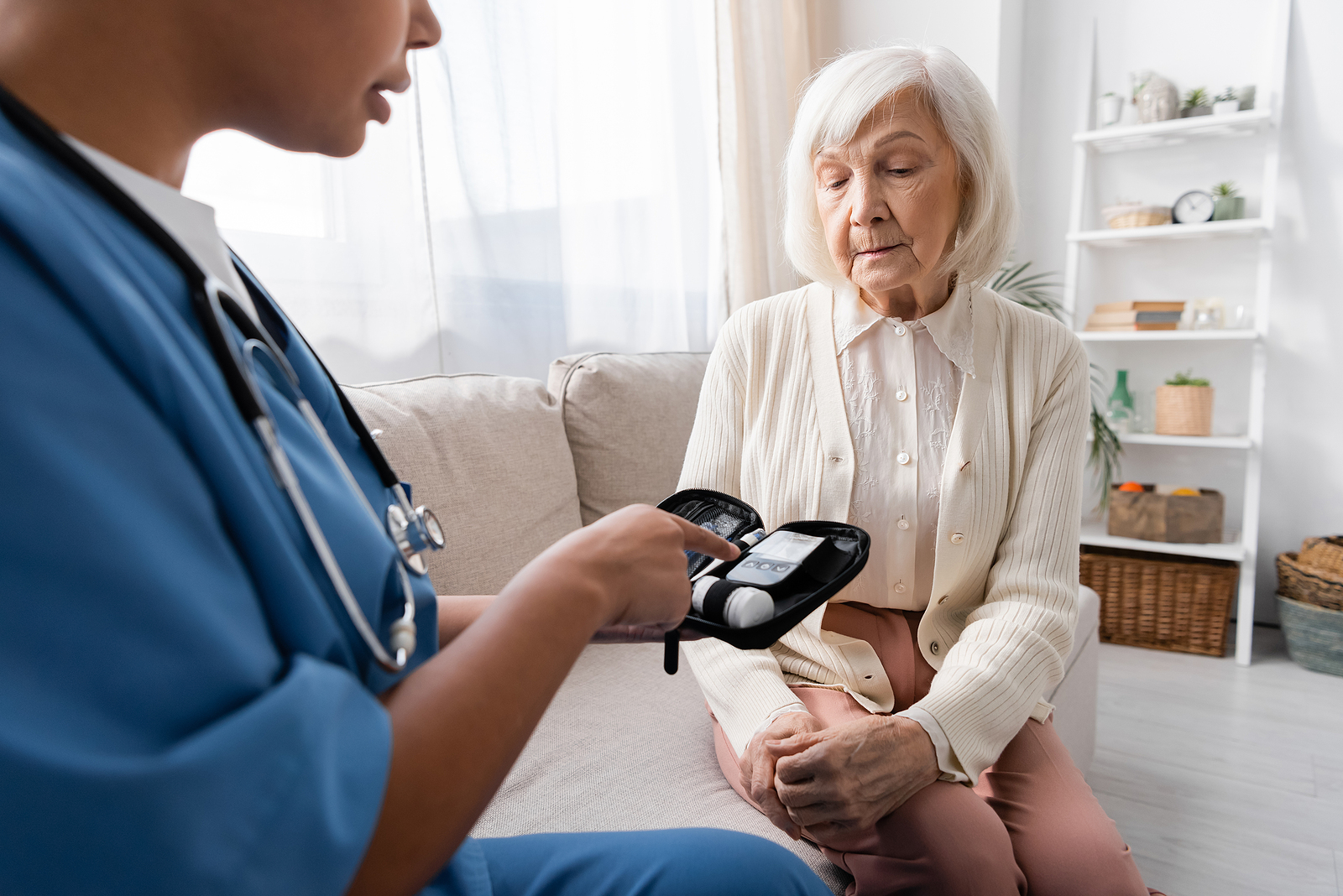 Home Care Assistance in Maple Grove MN